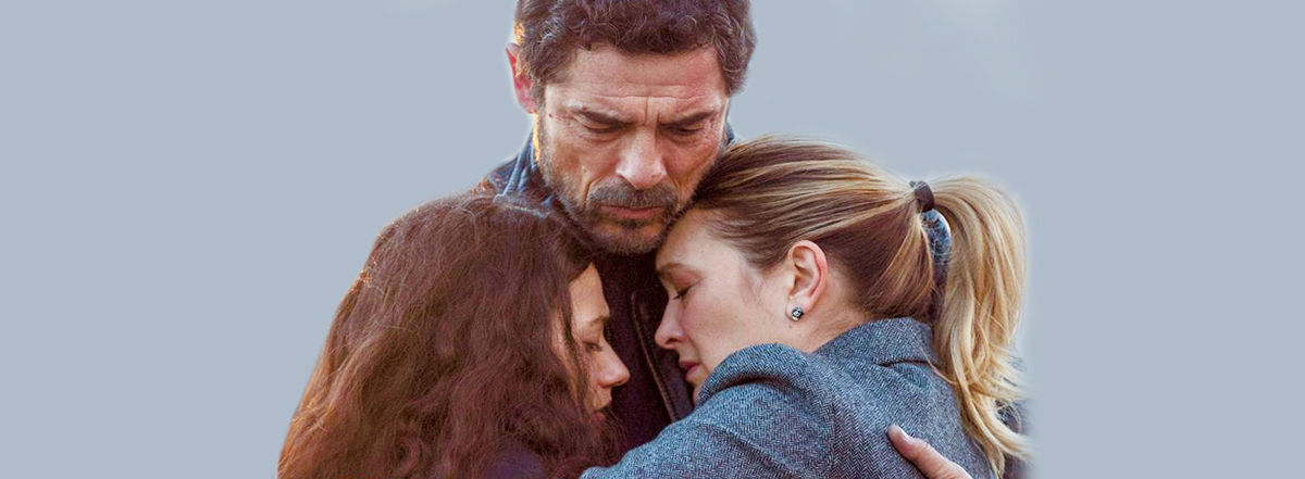 Immagine tratta da "I Bastardi di Pizzofalcone. Stagione 4. Serie TV (4 DVD)"