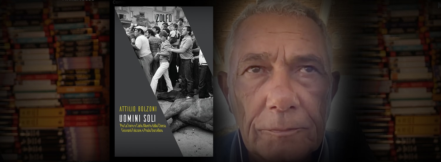 La sigla delle interviste "Il profumo delle pagine" è cantata da Laura Salvi - compositore Marco Zoppi