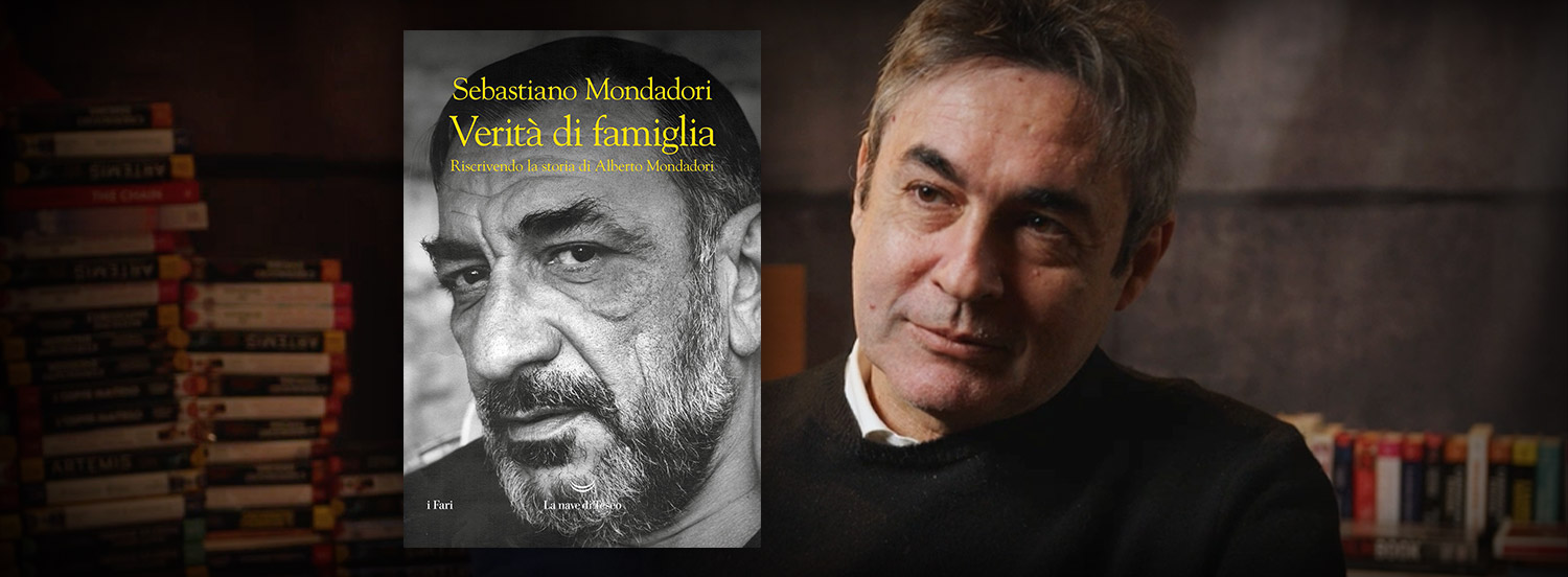 La sigla delle interviste "Il profumo delle pagine" è cantata da Laura Salvi - compositore Marco Zoppi